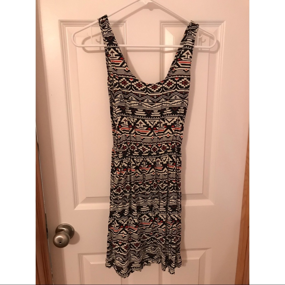 Forever 21 Aztec dress size small